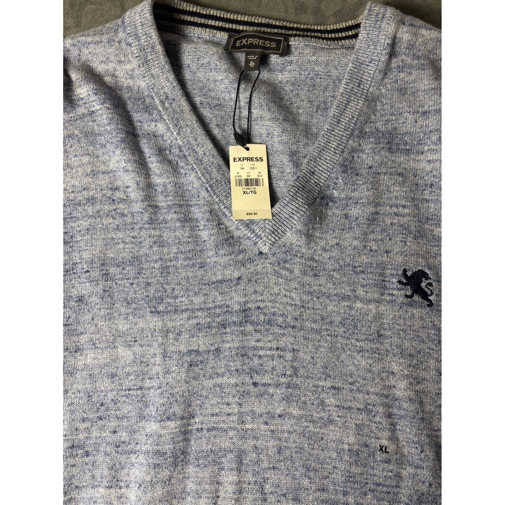 Express Mens V-Neck Sweater XL Light Blue Heathered Cotton Lion Logo Pullover